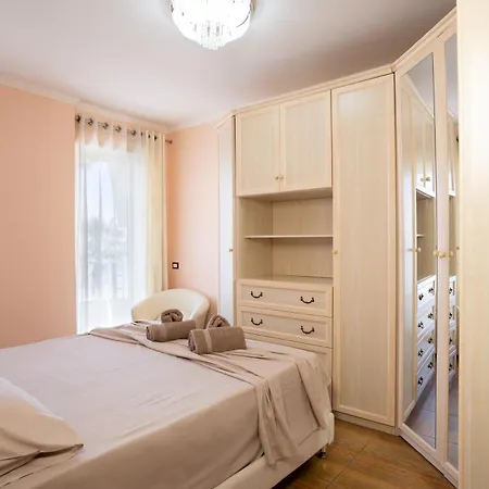 Sea View-apartment On The - Durres2 *