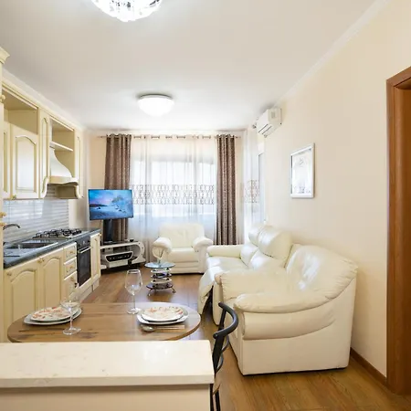 Apartment Sea View-apartment On The - Durrs2