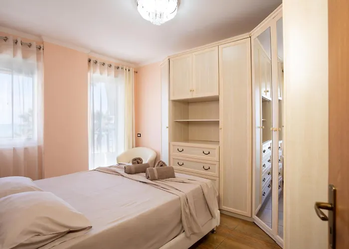 Sea View-apartment On The - Durres2 *